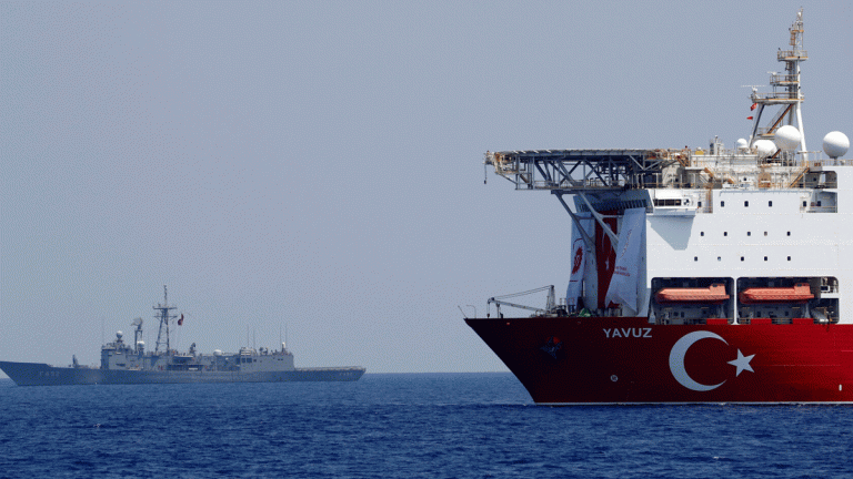 بعد الاتفاق مع السراج.. تركيا تعلن بدء مهمة جديدة بالمتوسط