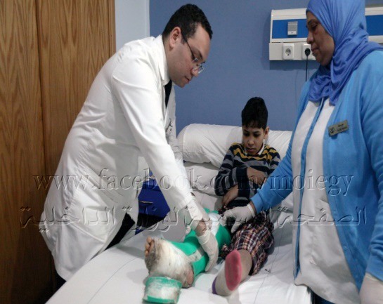 الطفل بعد إجراء العملية الجراحية