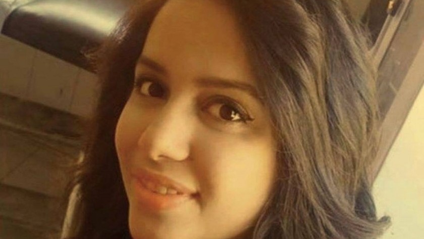 طبيبة مصابة 