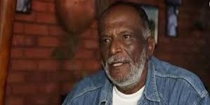 الفنان الراحل إبراهيم فرح