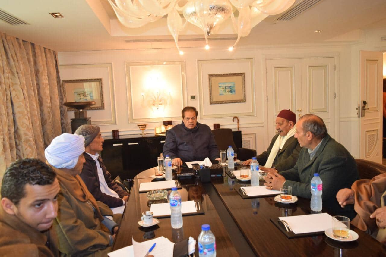 رجل الأعمال محمد أبو العينين واعضاء مجلس القبائل