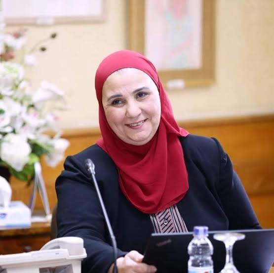 نيفين القباج وزيرة التضامن نيفين القباج وزيرة التضامن