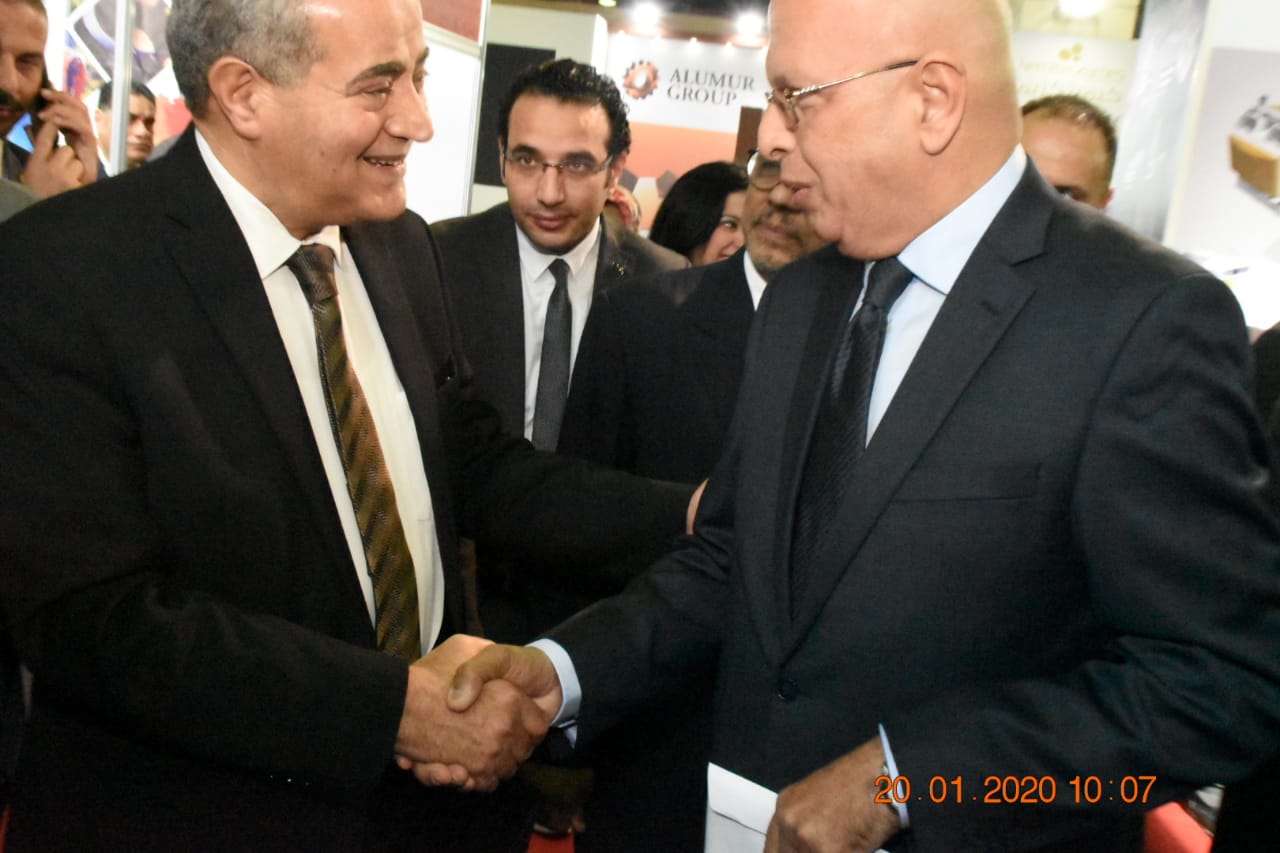 الدكتور على المصيلحى وزير التموين والتجارة الداخلية الدكتور على المصيلحى وزير التموين والتجارة الداخلية