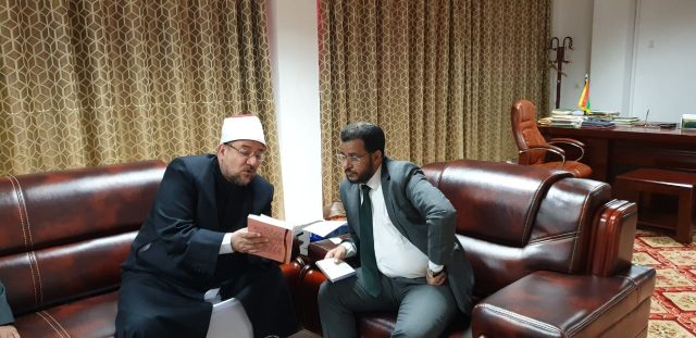 وزير الأوقاف