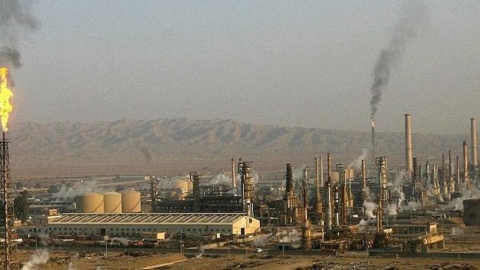 إيني تؤكد خفض انتاج النفط في حقل الفيل الليبي إيني تؤكد خفض انتاج النفط في حقل الفيل الليبي