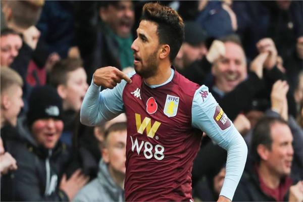 تريزيجيه لاعب أستون فيلا