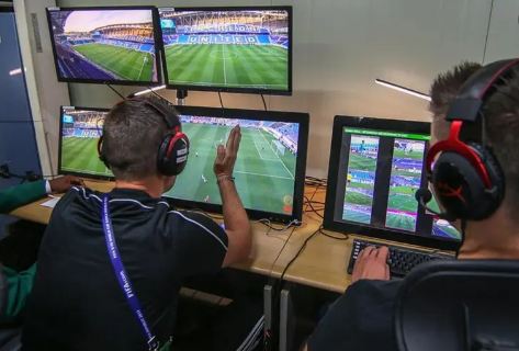 تقنية الـ VAR تقنية الـ VAR
