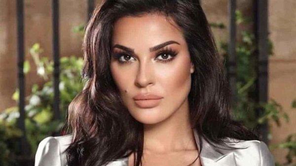  نادين نسيب نجيم 
