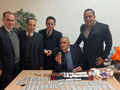 ضبط حشيش وأفيون وأقراص مخدرة مع راكب 