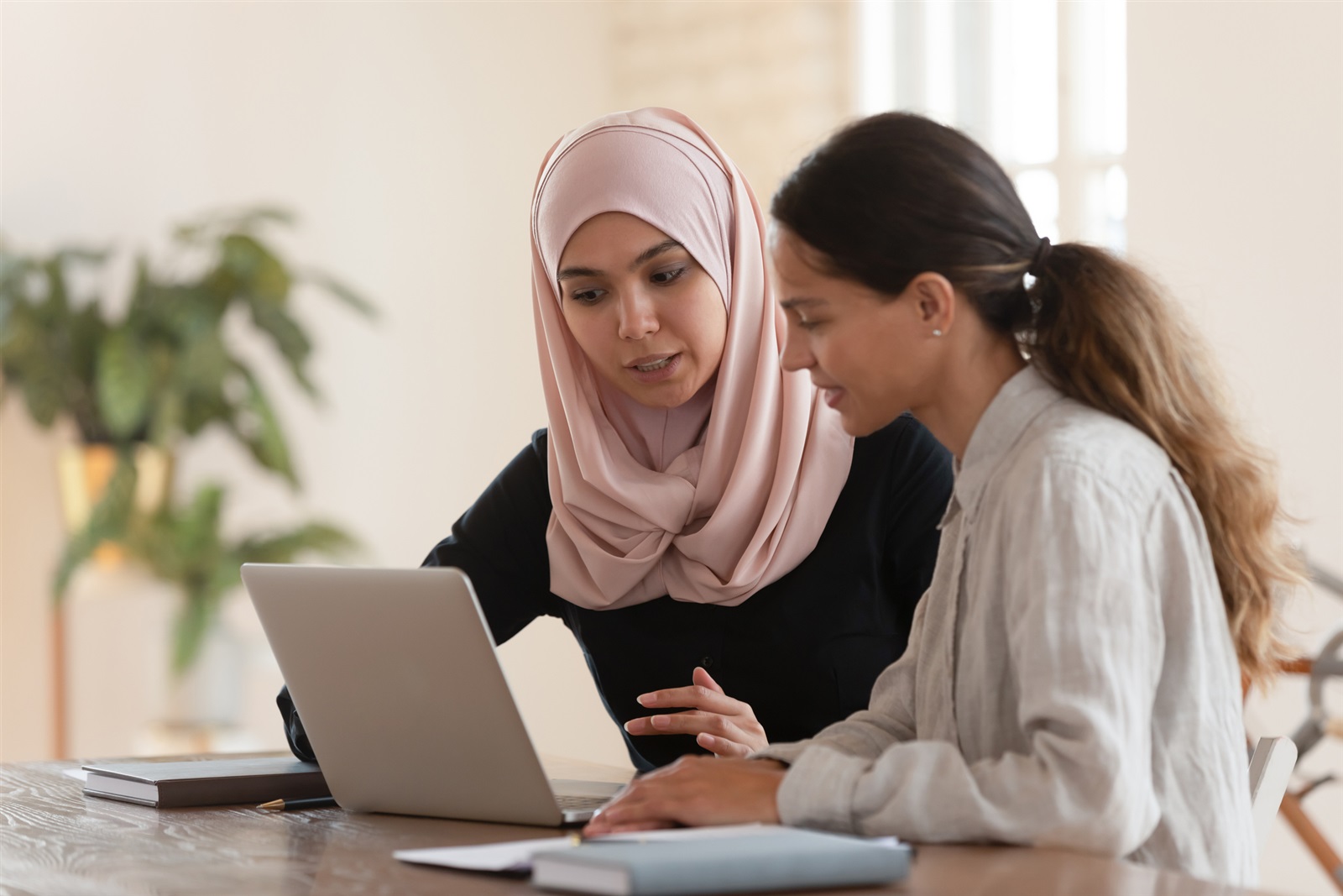 حملة تمكين المرأة