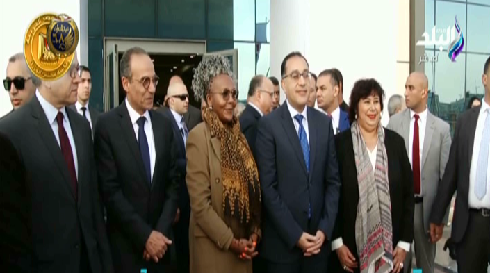 حفيدة نيلسون مانديلا تشارك في معرض الكتاب 