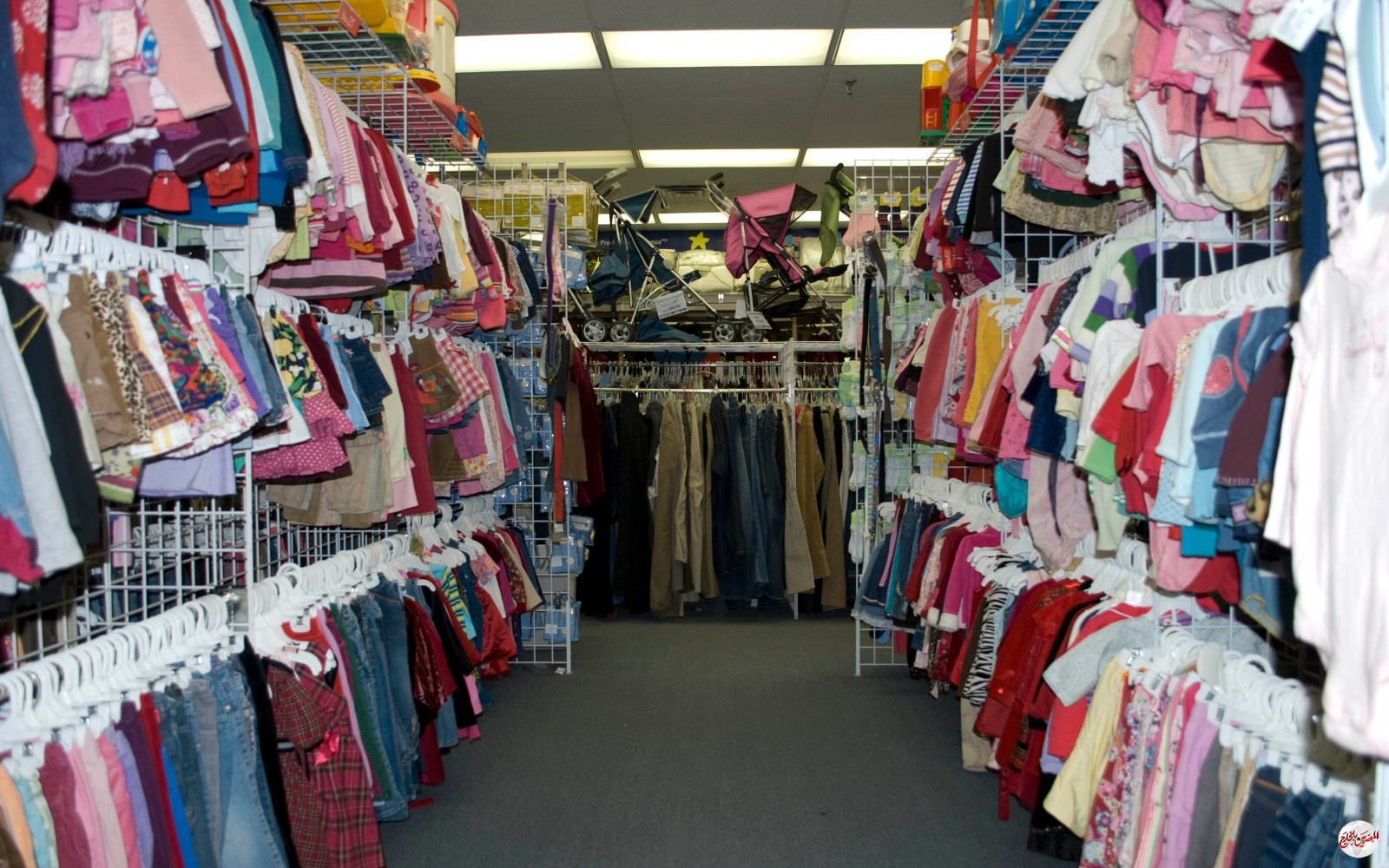 الملابس الجاهزة