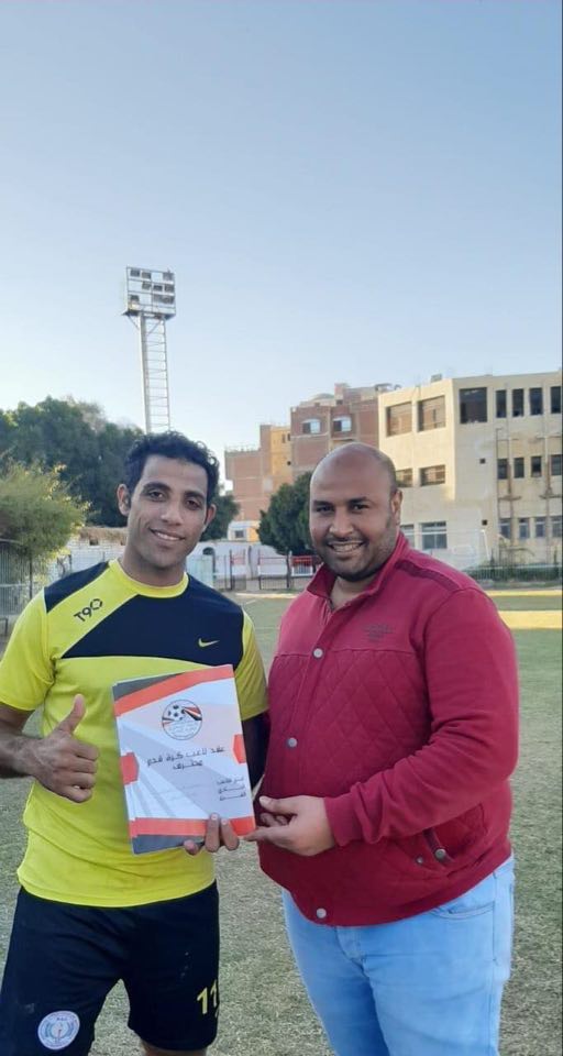قنا الرياضي يضم مهاجم البدارى بالقسم الثالث