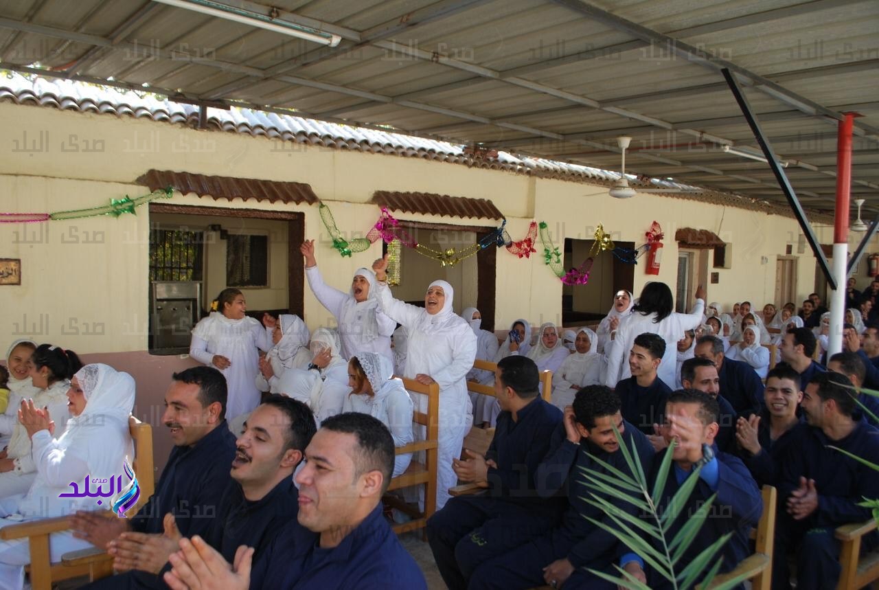 الافراج عن سجناء 