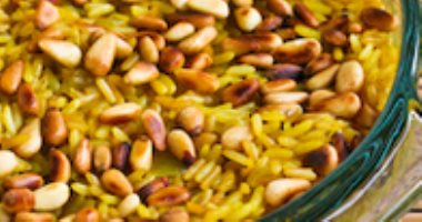 ارز بالمكسرات