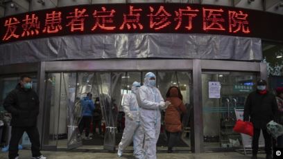 عبدالمهدي يأمر بمتابعة أوضاع العراقيين في الصين