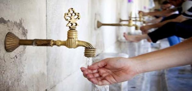 هل لمس العورة أثناء الوضوء يبطله ؟ الإفتاء توضح
