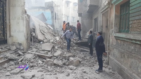 إنهيار منزل غير مأهول بالسكان