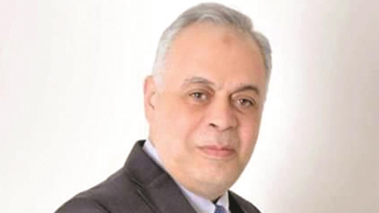 اشرف زكى 