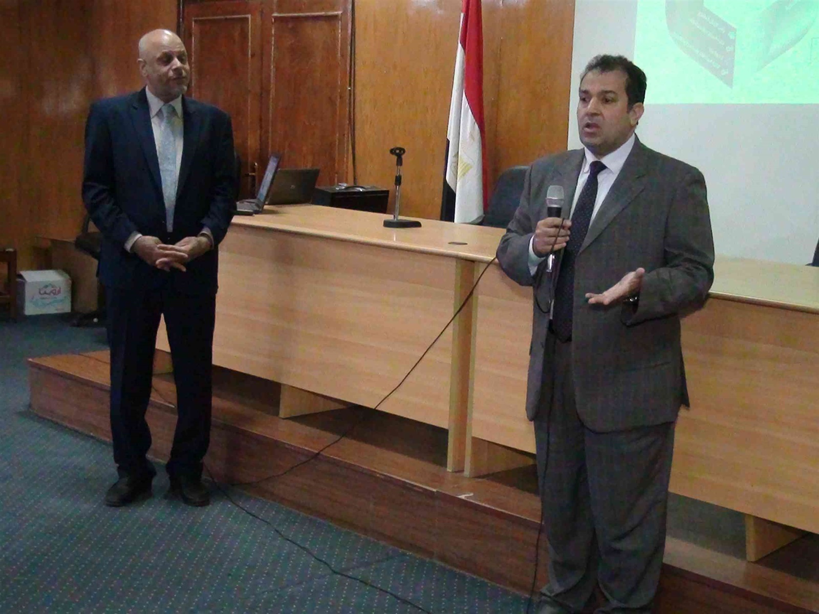  فعاليات التدريب على معايير جائزة التميز الحكومي