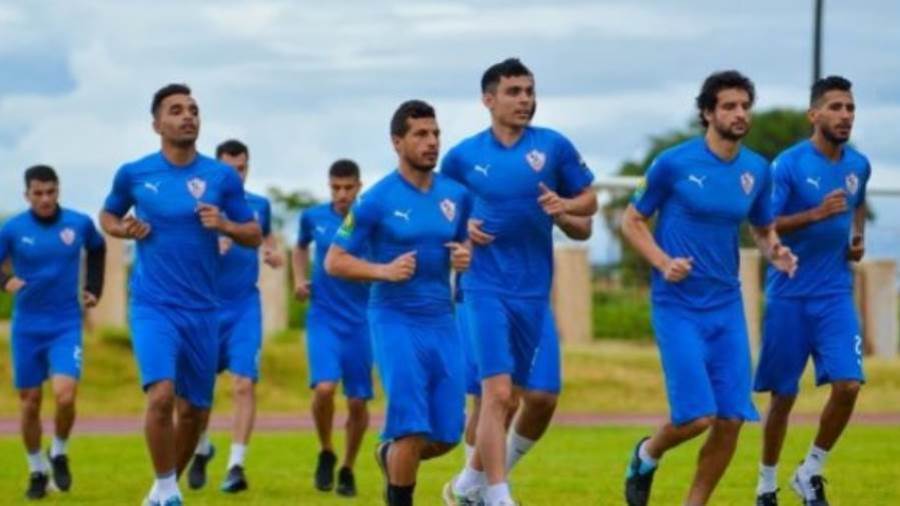 جانب من تدريبات الزمالك فى انجولا
