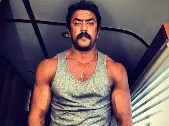 أحمد العوضي 