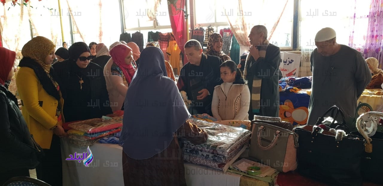 مستقبل وطن يفتتح معرض أنتِ عظيمة في كفر الشيخ.. صور