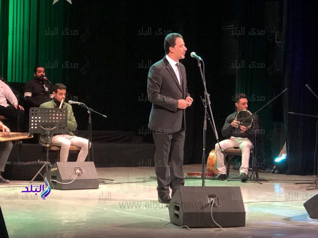 حضور جماهيري كبير في أوبرا دمنهور في حفل ابتهالات الهلباوي