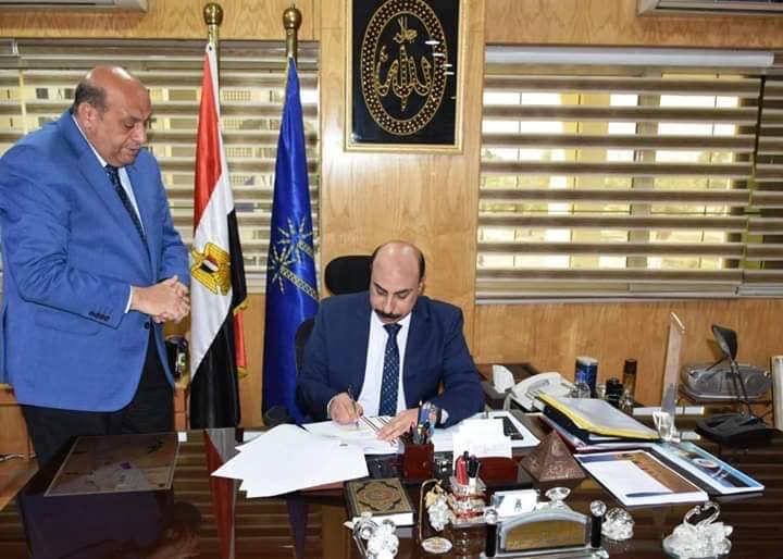 محافظ أسوان يعتمد نتيجة الفصل الدراسى الأول للشهادة الإعدادي