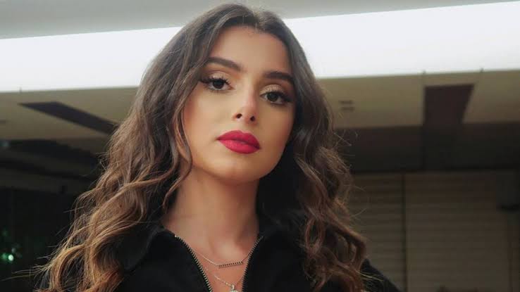 ماريتا الحلانى 