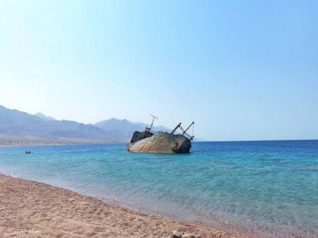 ساحل محافظة تبوك السعودية 
