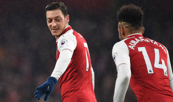 أوزيل وأوباميانج