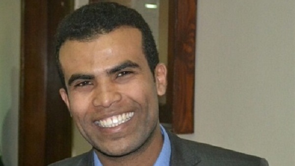 الدكتور حسام شاكر