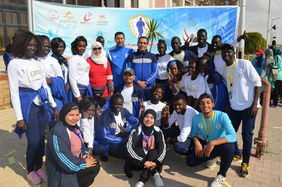 وافدين جامعة عين شمس يواصلون حصد الميداليات الذهبية بالملتقى