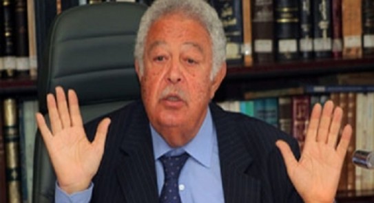 المرشح على منصب نقيب المحامين رجائي عطية