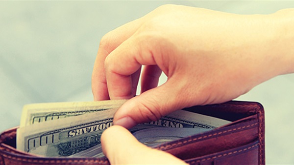 هل يجوز تحويل وصرف المعاش من البنوك