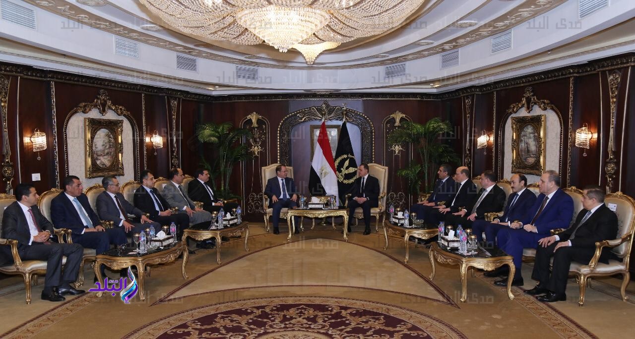 وزير الداخلية والنائب العام 