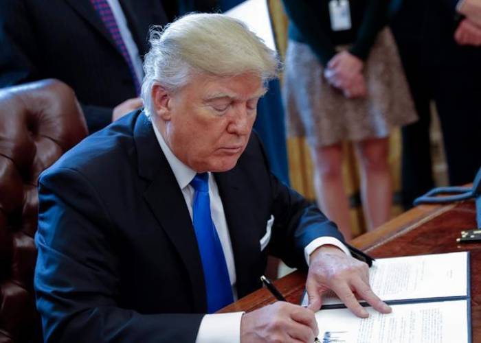 الرئيس الأمريكي دونالد ترامب