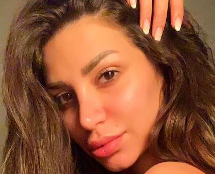 سارة نخلة 