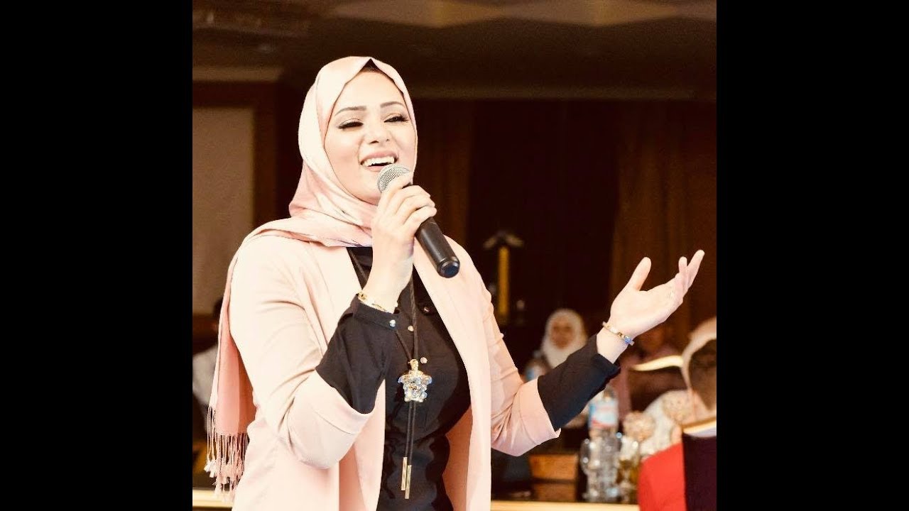 المطربة بتول بني