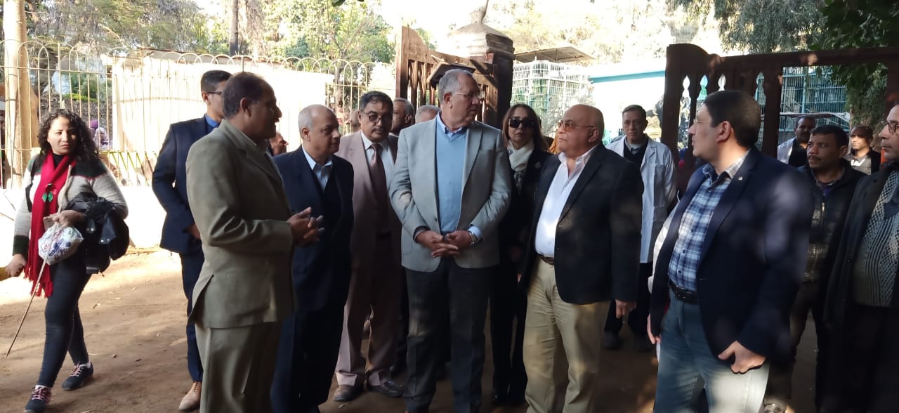 حديقة الحيوان