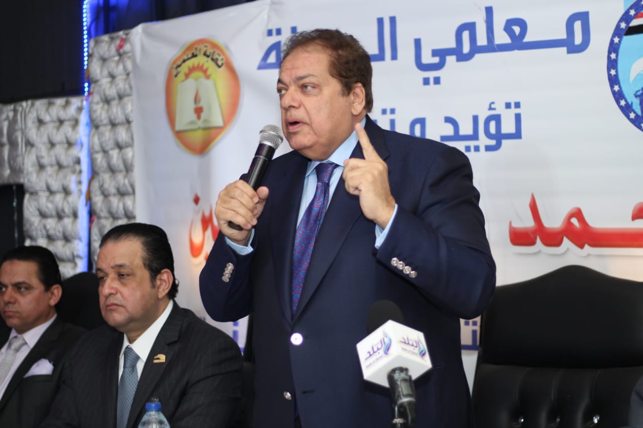 رجل الصناعة محمد أبو العينين رجل الصناعة محمد أبو العينين