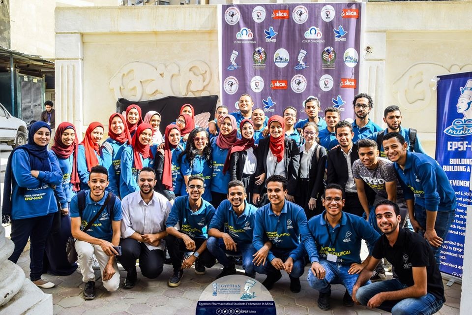 المؤتمر التنموي الثاني عشر لطلاب الصيدلة