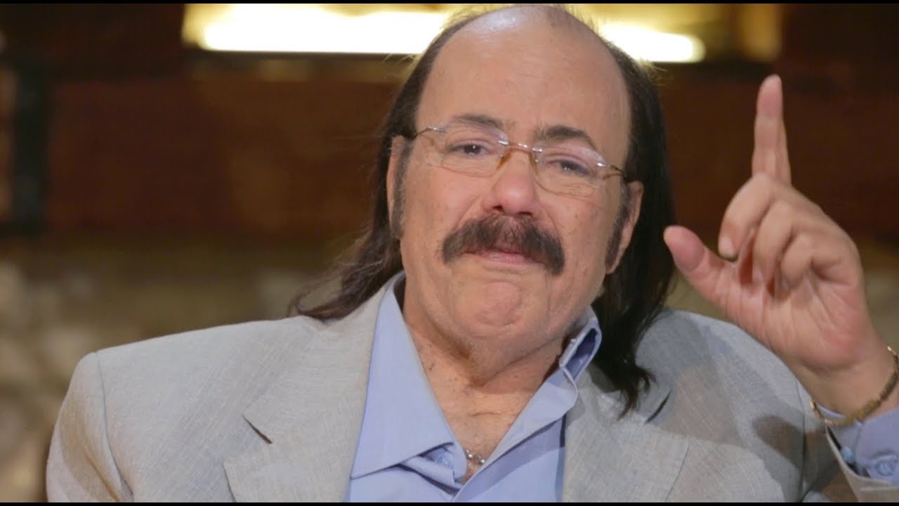 طلعت زكريا 