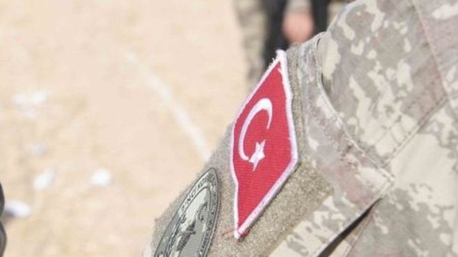 تركيا تعلن مقتل 5 من جنودها في إدلب السورية