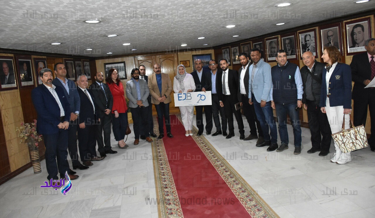  اللواء أشرف عطية محافظ أسوان 