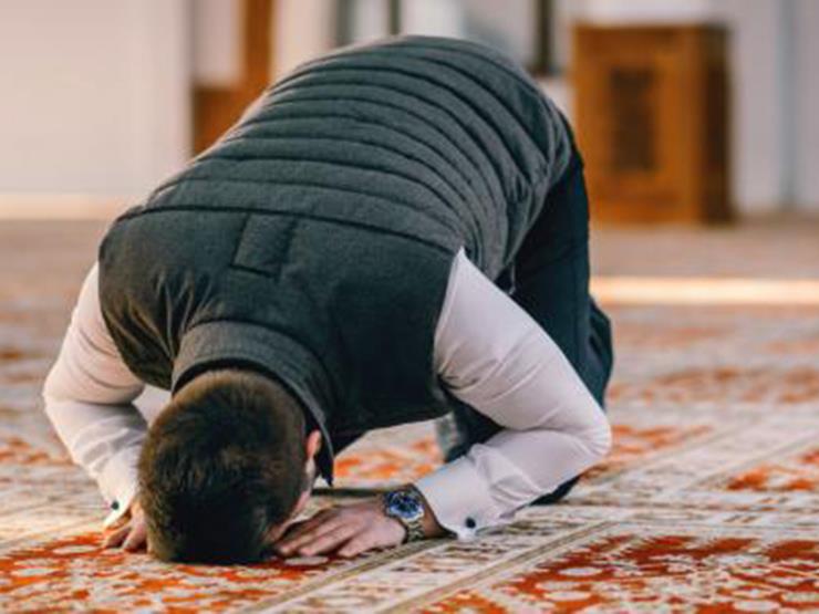 حكم قضاء النوافل.. الإفتاء تجيب.. فيديو