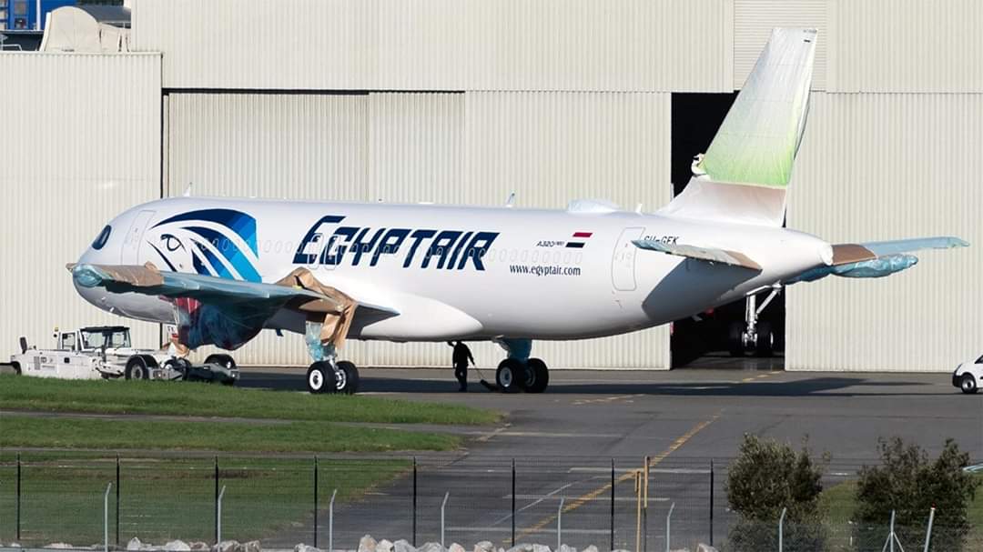 طائرة مصر للطيران طراز إيرباص A320neo