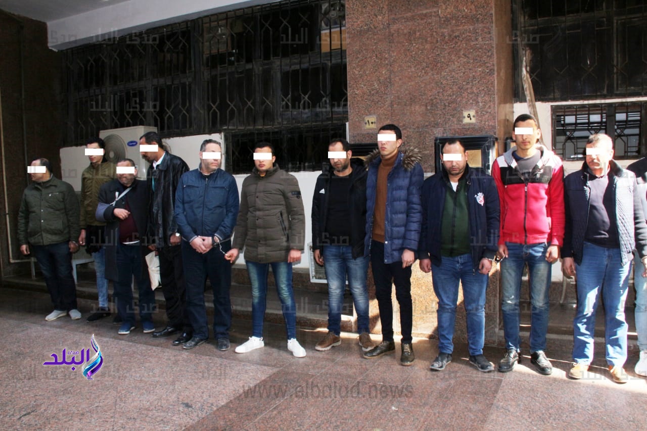 المتهمين بالاتجار فى النقد الاجنبى 