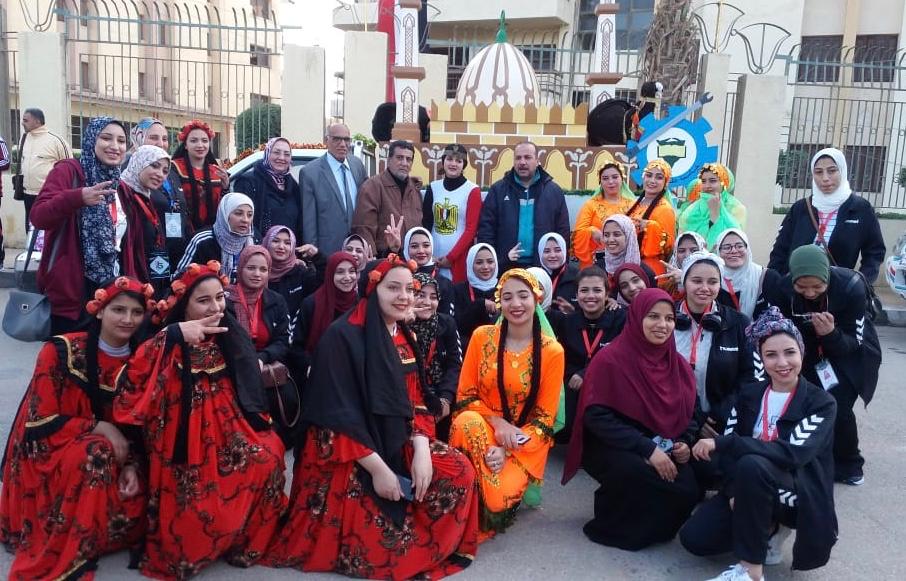 بمشاركة 25 جامعة حكومية :طالبات جامعة طنطا يكتسحن المراكز ال